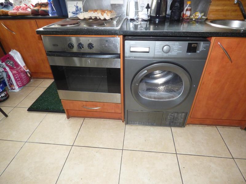 To Let 0 Bedroom Property for Rent in Sea Point Western Cape